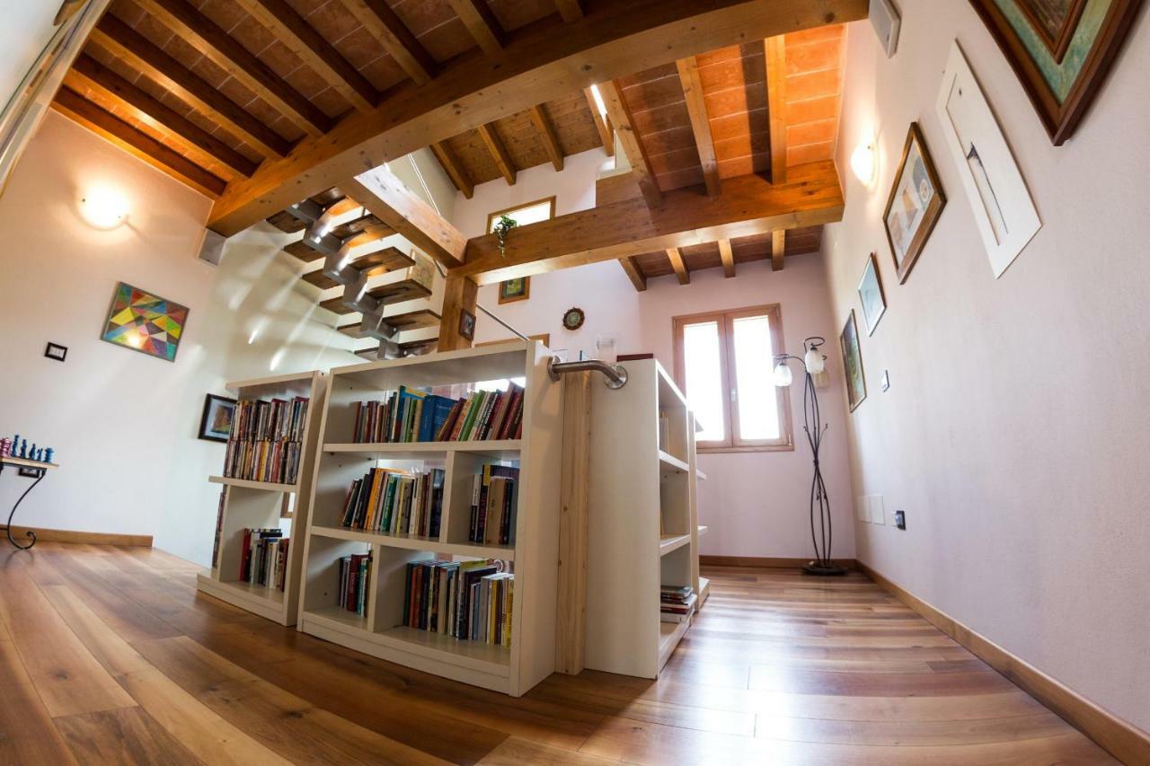 Bed and Breakfast La Piccola Torre à Scandiano Extérieur photo